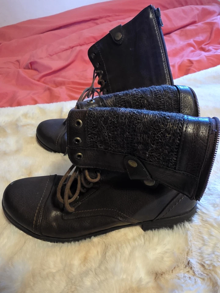 Botas de Combate Madeline Niña Marrón Grunge Talla 7.5 Foto 3 de 4