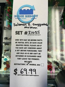 21035 Architecture Solomon R. Guggenheim Museum - Used