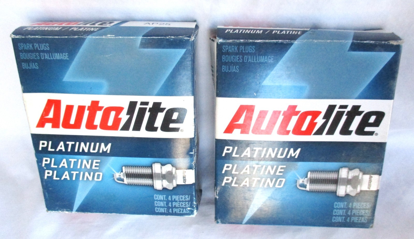 Lot of 8  Autolite Brand Model AP25 Platinum Spark Plugs  New