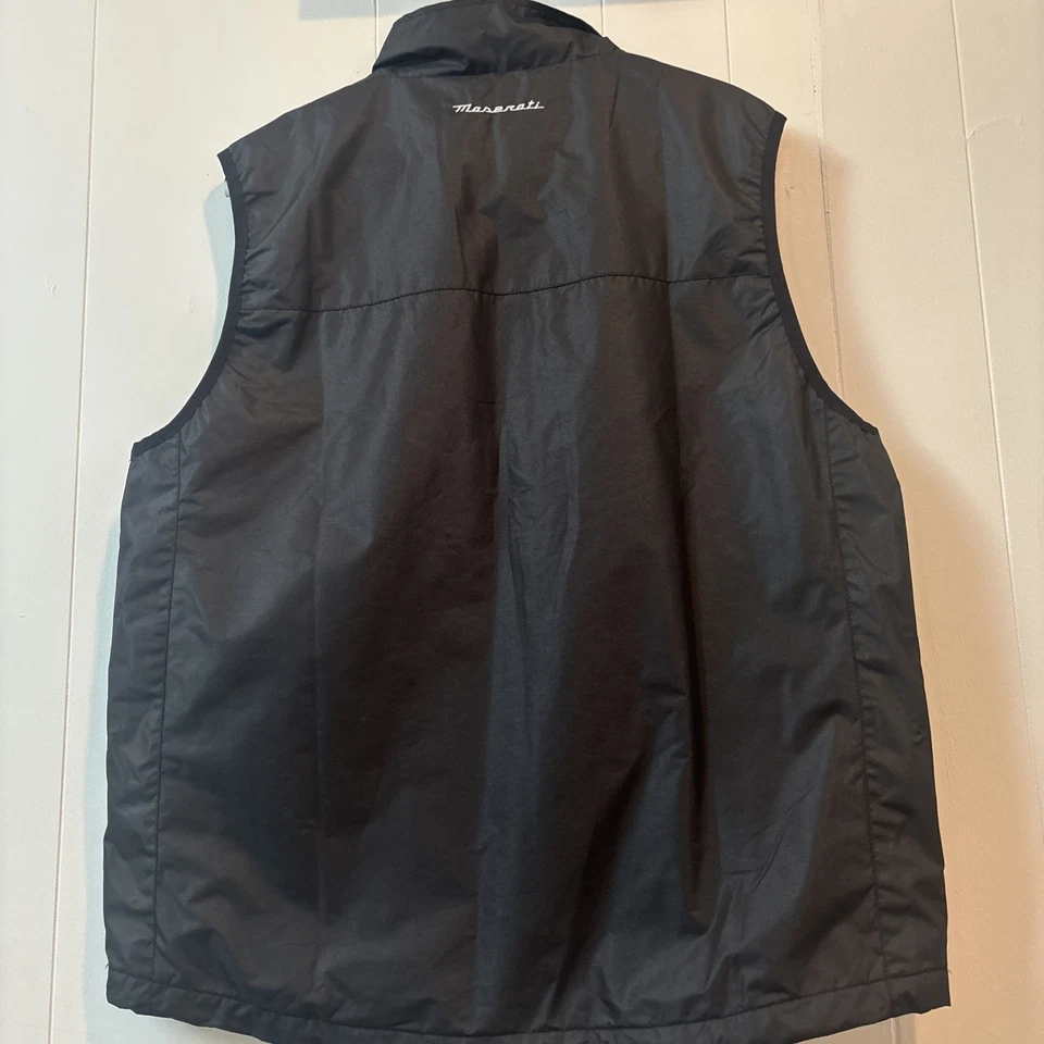 Chaleco Maserati con cremallera para hombre talla mediana negro Foto 2 de 4