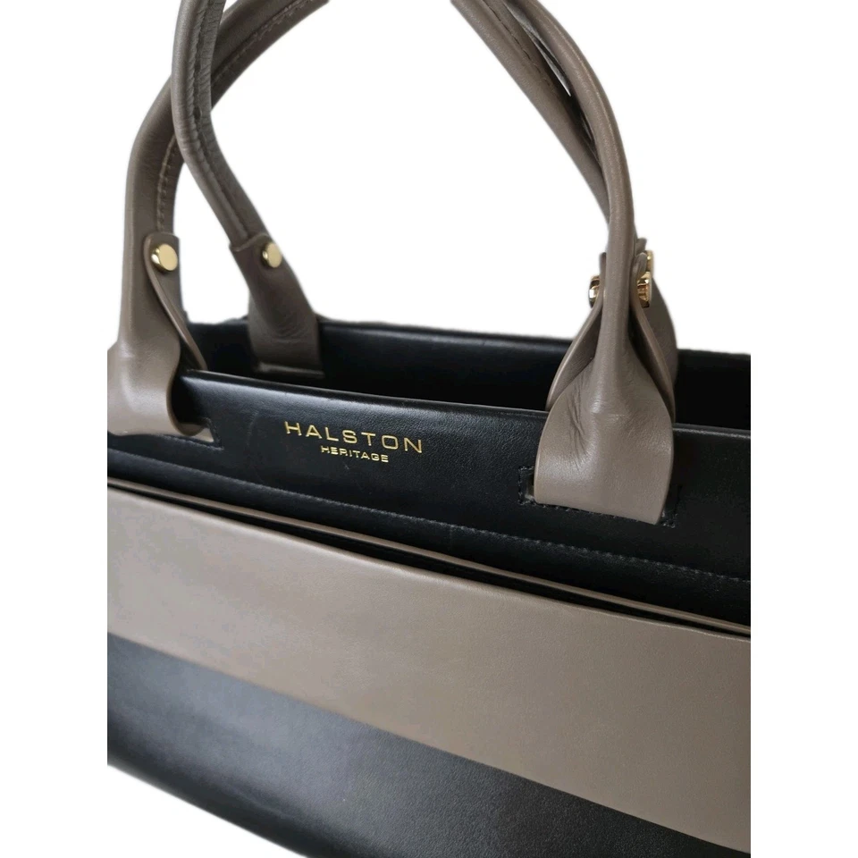 Cartera de mano bandolera de cuero negro/beige Halston Heritage Foto 2 de 4