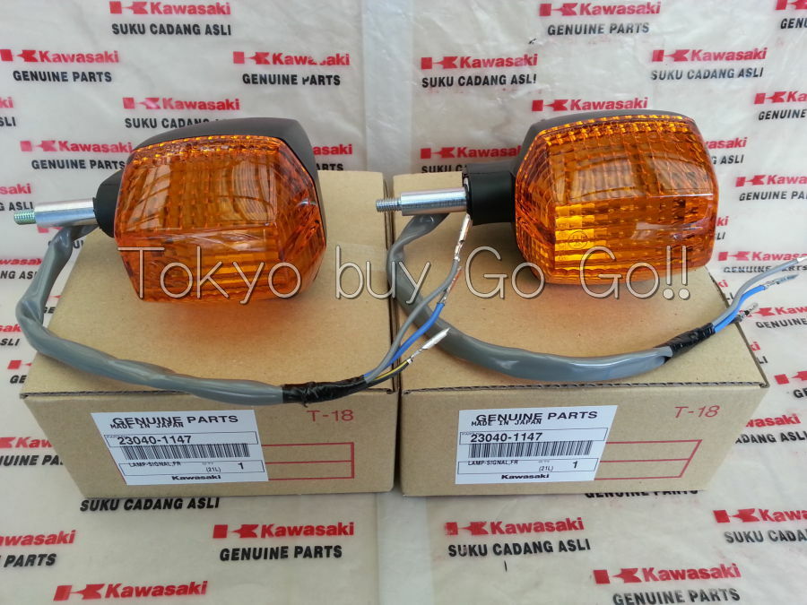 0Kawasaki Ninja ZX900-A3 Front Turn Signal 23040-1147 LH+RH set
