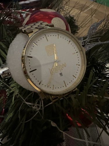 •STUNNING• LulaRoe Vestal Gold Tone Watch w/ Date Window - Picture 5 of 9