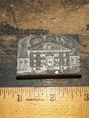 Printing Block   Nice Old Building, Street Scene   Nice Details!