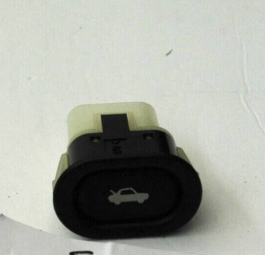 Interruptor de liberación del maletero trasero Saab 9-5 1999-2005 OEM 473440 Foto 4 de 4