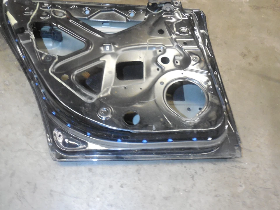 Rear Left Door Shell Black 2005-2011 AUDI A6 Quattro Body Panel Foto 3 de 4