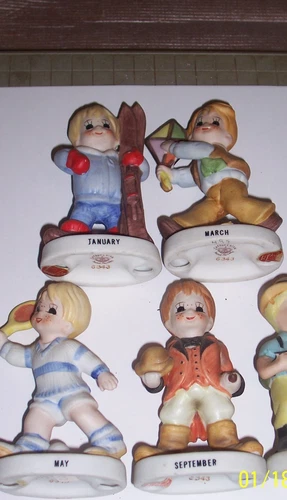 4 Vintage Lefton Figurines January March May September Tiawan made Mid Century
