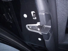 REAR LEFT DOOR LOCK / 2413477 FOR MERCEDES-BENZ CLS W219 350 219.35