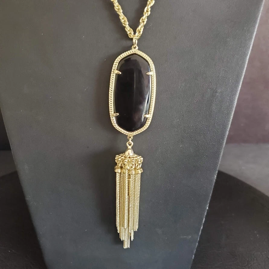 Collar Colgante Largo Kendra Scott Rayne en Borla Placa Oro Ónix Negro Firmado Foto 4 de 4