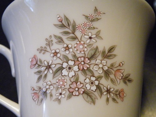 Set of 2 Lenox China MEDLEY Tea Cups Unused Condition - Picture 3 of 8