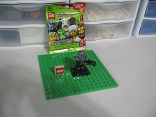 LEGO MINIFIGURE NEW SERIES 13 2015 OPENED PACKAGE AND PUT TOGETHER FOR PICTURES