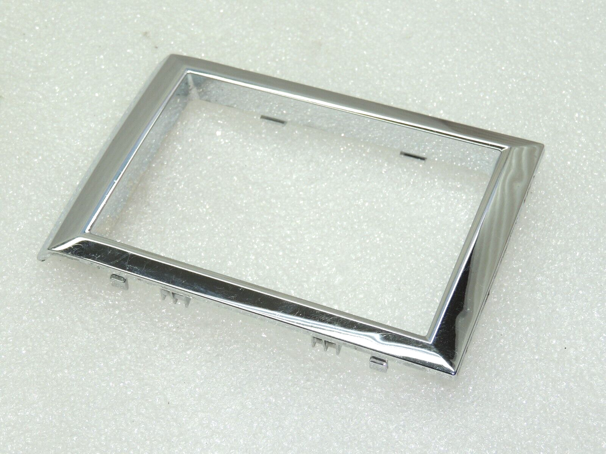 OEM Suzuki Grand Vitara II Shaltmanschette Abdeckung Chrom 75813