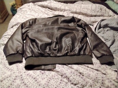 Brown Leather mens MED.. NEVER WORN. Mint condition. 