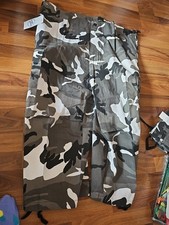 Hose Größe XXXL Mit Tarnmuster
