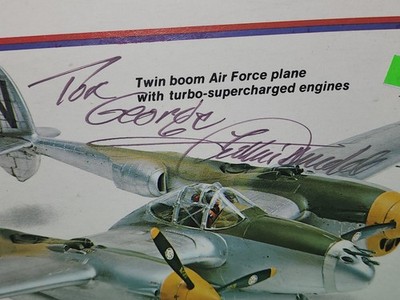 Monogram P-38 Lockheed Lightning 1/48 Scale Model Kit Complete USA