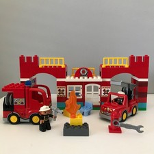 Lego Duplo 10593 Fire Station 100 Complete Set Firefighter Fire Truck Fireman
