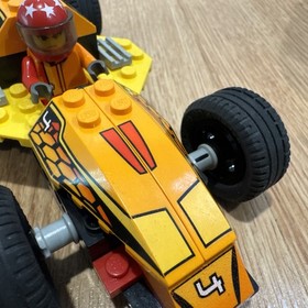 LEGO Racers (4584) -Hot Scorcher -Bricks, Minifig, W/ Manual