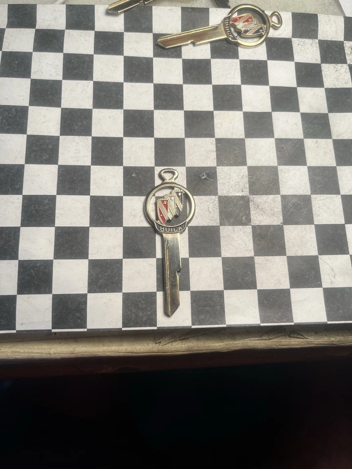 Buick Regal Electra Wildcat Riviera Skylark LeSabre Century 1968 1972 1976 1980 Foto 2 de 4