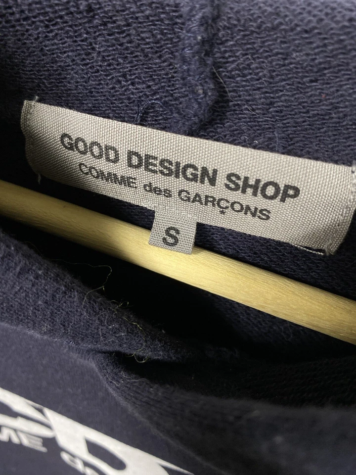 Sudadera Comme Des Garçons CDG Logo Grande Talla Pequeña Foto 4 de 4