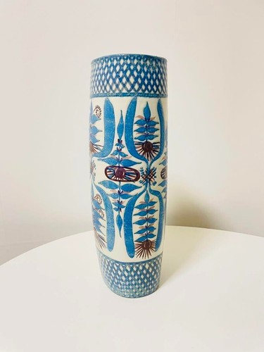 Royal Copenhagen Fajance Vase Tenera Series Designed by Marianne Johnson - Picture 5 of 9