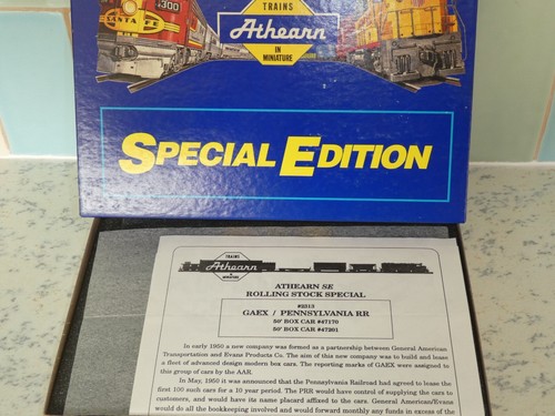 Athearn H0 Gauge PRR /CAEX Two 50 Plug DR Box Car Kit Ref 2313 New Old Stock S/E - Picture 2 of 8