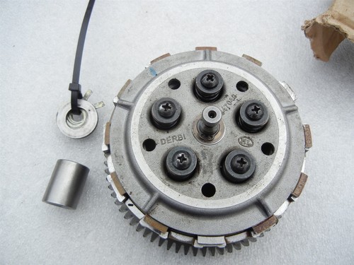 Derbi Completo Cestello Frizione Hub Kit Avviamento Gear Piastre GPR4V 125 4T L - Picture 2 of 10