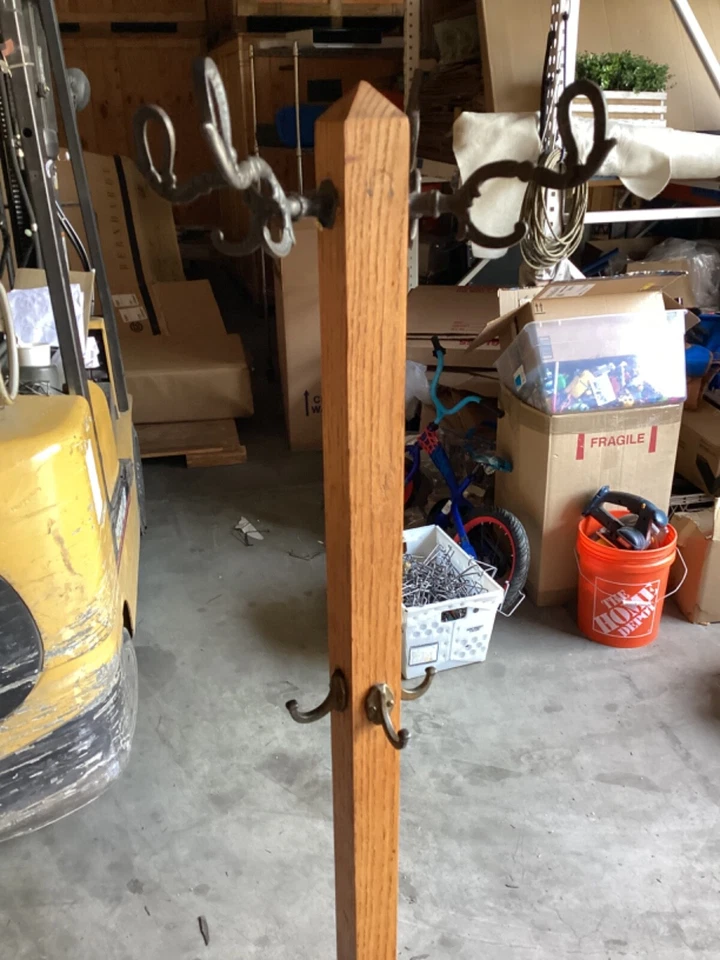 Hat Coat Rack Hall Tree 68” Tall Some Flaws But Very Nice - Image 4 of 4