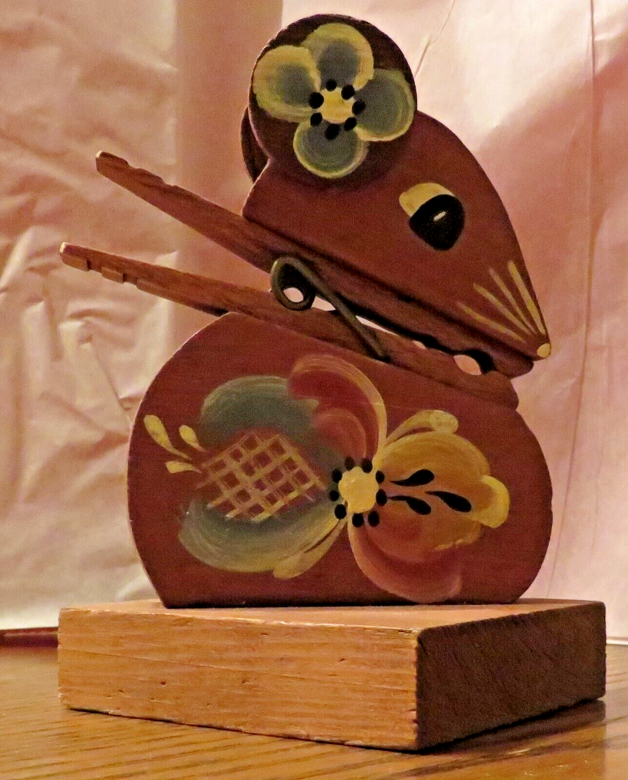 Vintage Paperweight Note Holder Wooden Woodland Creature & Hand Painted Floral