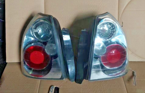 JDM Honda Civic Type R EK9 (1 Pair LH & RH) Tail lights Tail Lamps OEM Used - Picture 1 of 9