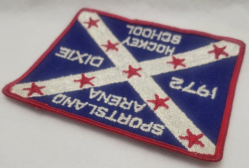 1972 Sportsland Arena Dixie Hockey School Vintage Cloth Patch 4 X 5 Inches - Picture 4 of 6