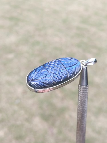 Elegant Labradorite Silver Pendant, Natural Labradorite Pendant Carving Gemstone - Picture 5 of 8