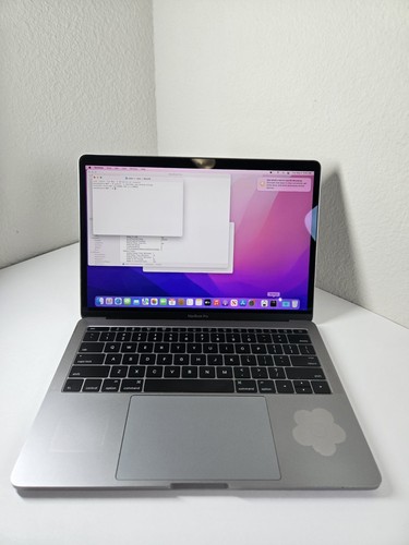 Apple MacBook Pro A1708 13" i5 2.0GHz 8GB RAM 256GB SSD Silver 2016 - Picture 2 of 12