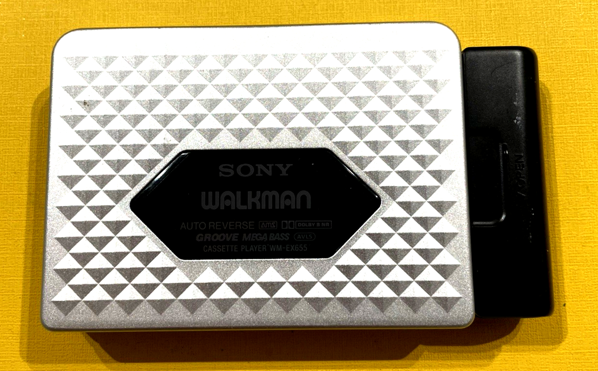 SONY WALKMAN 高音質 カセットウォークマン WM-EX655 Sony Walkman Wm-ex655 Cassette Player From Japan W/tracking
