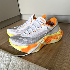 Saucony Endorphin Pro 4 Damen Laufschuhe EU 3...