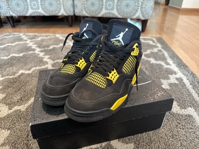 Jordan 4 Retro Thunder Size 9