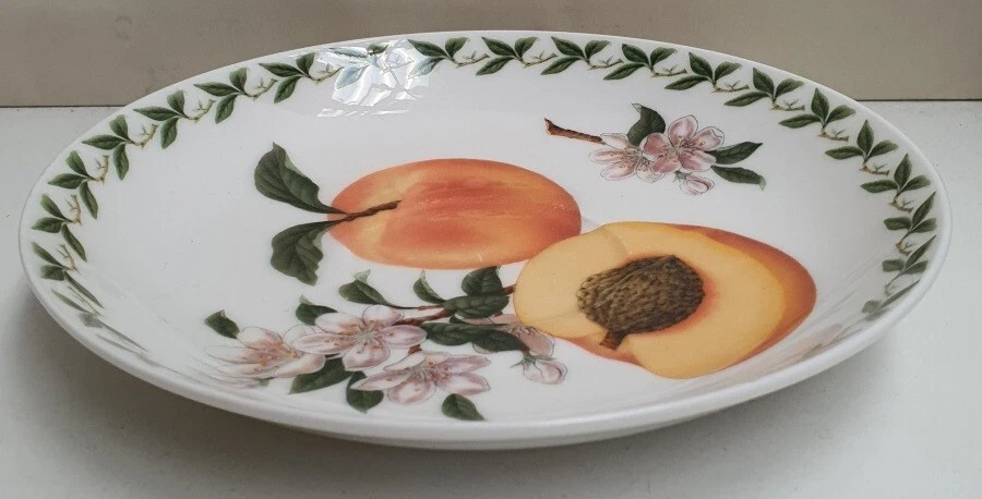 Platillo de porcelana de hueso fino diseño melocotón frutas huerto Maxwell & Williams c2010-11 Foto 2 de 4
