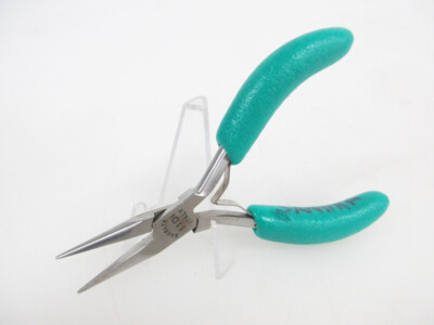 EXCELTA 11DI SERRATED JAWS CHAIN NOSE PLIER GREEN HANDLE - V