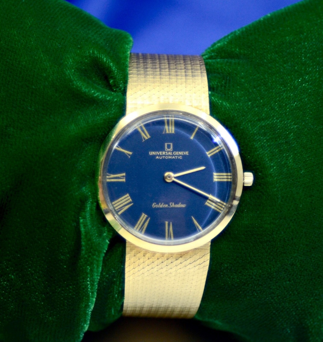 Universal Geneve Golden shadow レディースクォーツ Universal Geneve Golden shadow レディースクォーツ