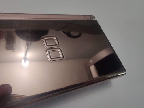 Nintendo DS Lite Club Nintendo Premium Metallic Rose acabado espejo 1/1000 - Imagen 6 de 11