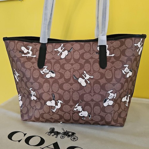 Coach Peanuts Snoopy CF166 Khaki Redwood Multi/black Tote Bag Signature Canvas - Picture 34 of 40