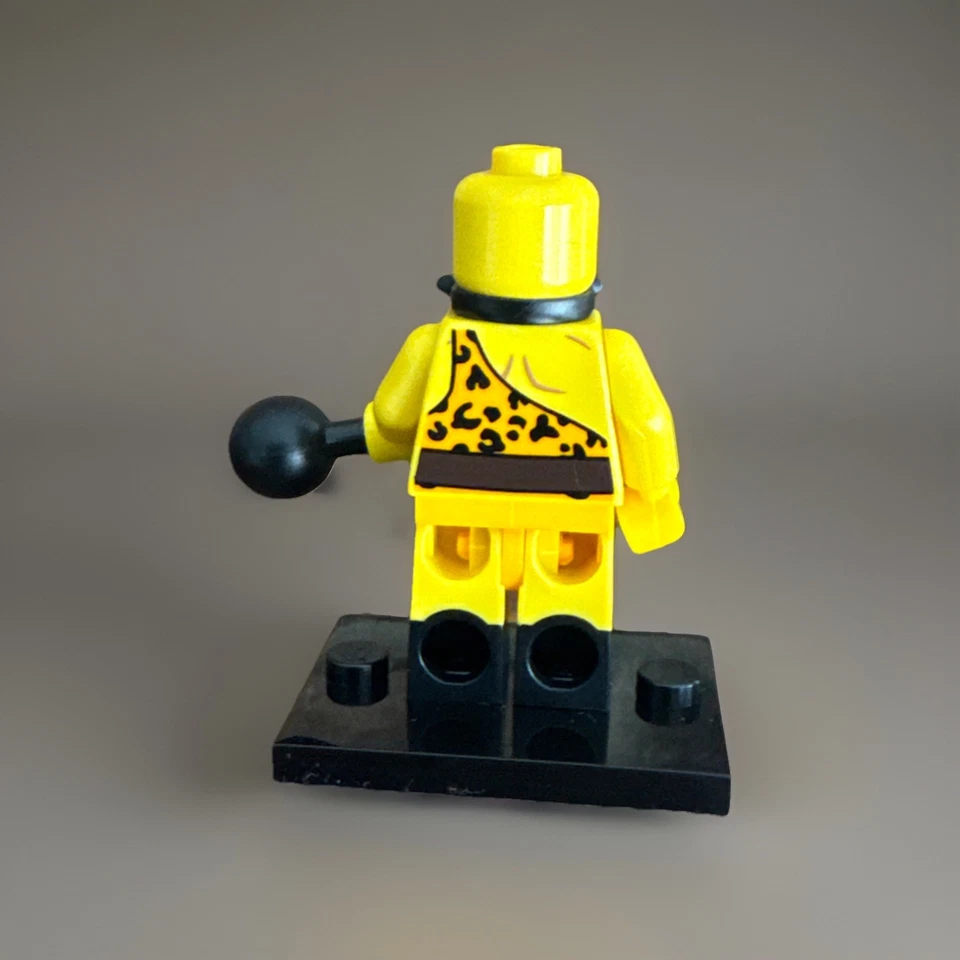 LEGO Circus Strongman 71018 minifigura CMF Serie 17 minifigura Foto 3 de 3