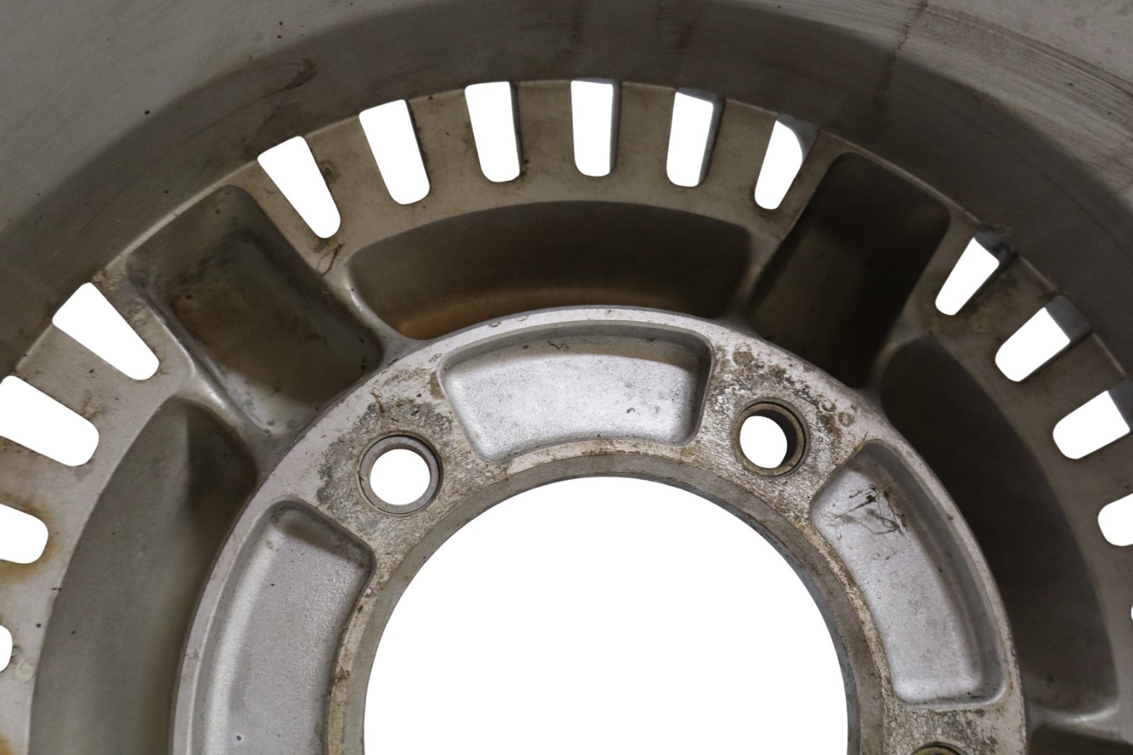 86-92 Bentley Turbo R Eight Alloy Wheel Rim 6 1/2J x 15H2 ET41 UR27500 Oem