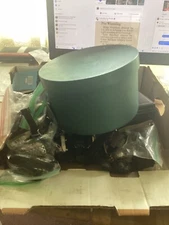 vtg watch lot.Many older quarts,some wind ups.parts,many brands.