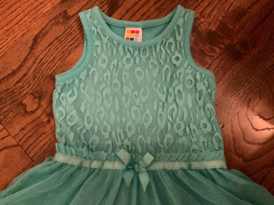 Vestido Princesa Verde Suave Liso Encaje Frontal Lazo Talla 24 Meses Fiesta de Navidad Foto 4 de 4