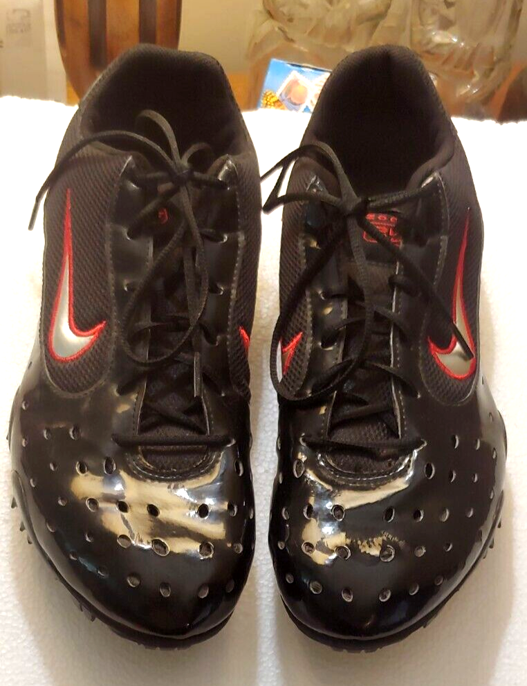 mens track shoes size 10