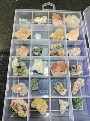 Natural beautifull 24nos flate box mix zeolite minerals specimens