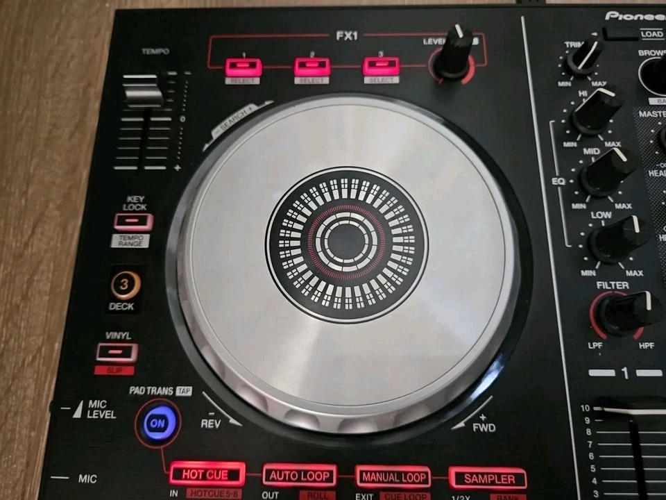 Pioneer DJ DDJ-SB2 2-Channel Serato DJ Controller USB Mixer EUC - Image 4 of 4