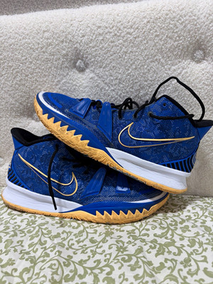 Nike Kyrie 7 ''Sisterhood'' Men s Mid Top Lace-Up Sneakers CQ9326-400 2020