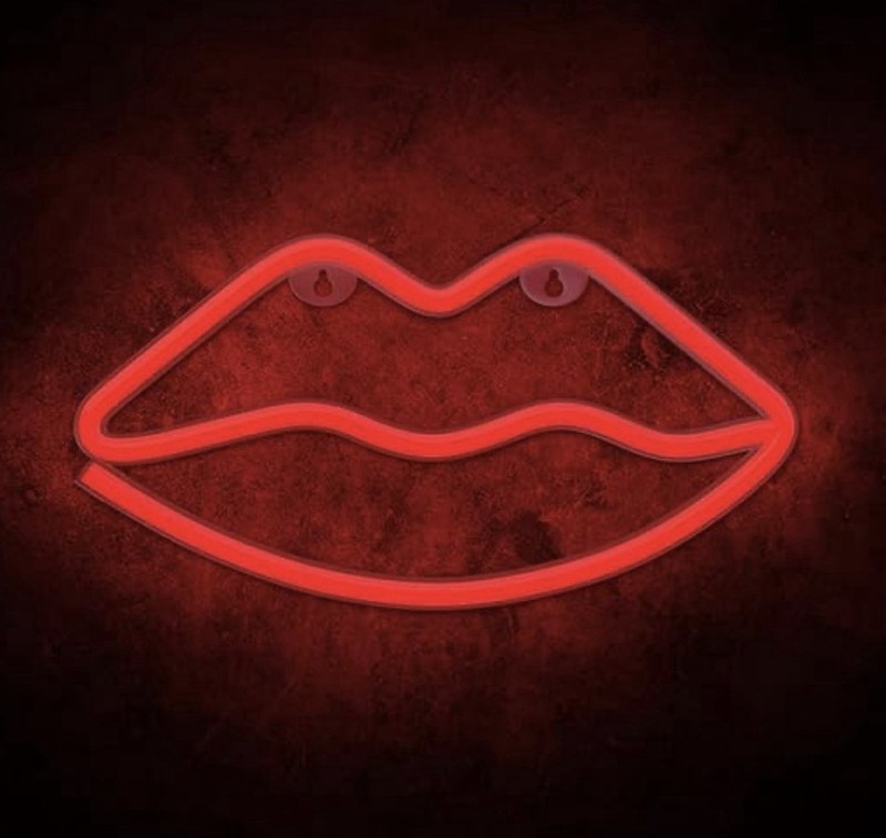 Illumina Battery Operated Neon LED Lips Wall Light 5.5” X 10.5” New In Box Red
