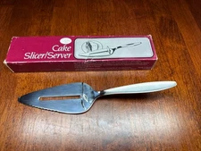 VTG NEW FULLER BRUSH COMPANY Silver Metal Cake Slicer Server